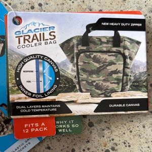 Camouflage Cooler Bag NWT